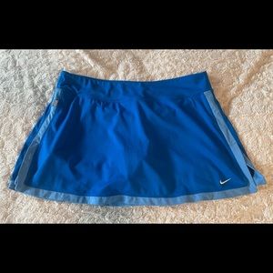 Nike tennis skort